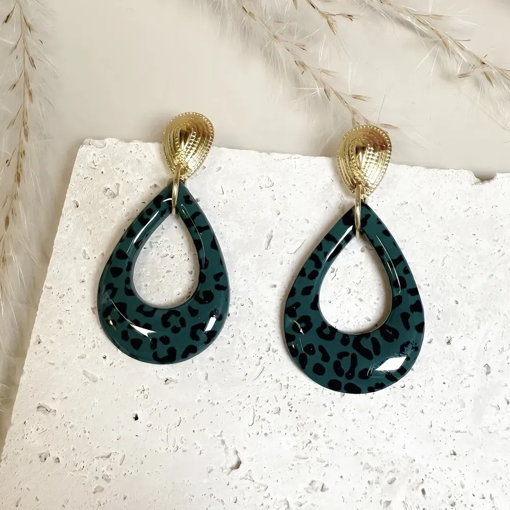 Boucles d’oreilles Léona – Motif léopard chic | Colibri & Papillon