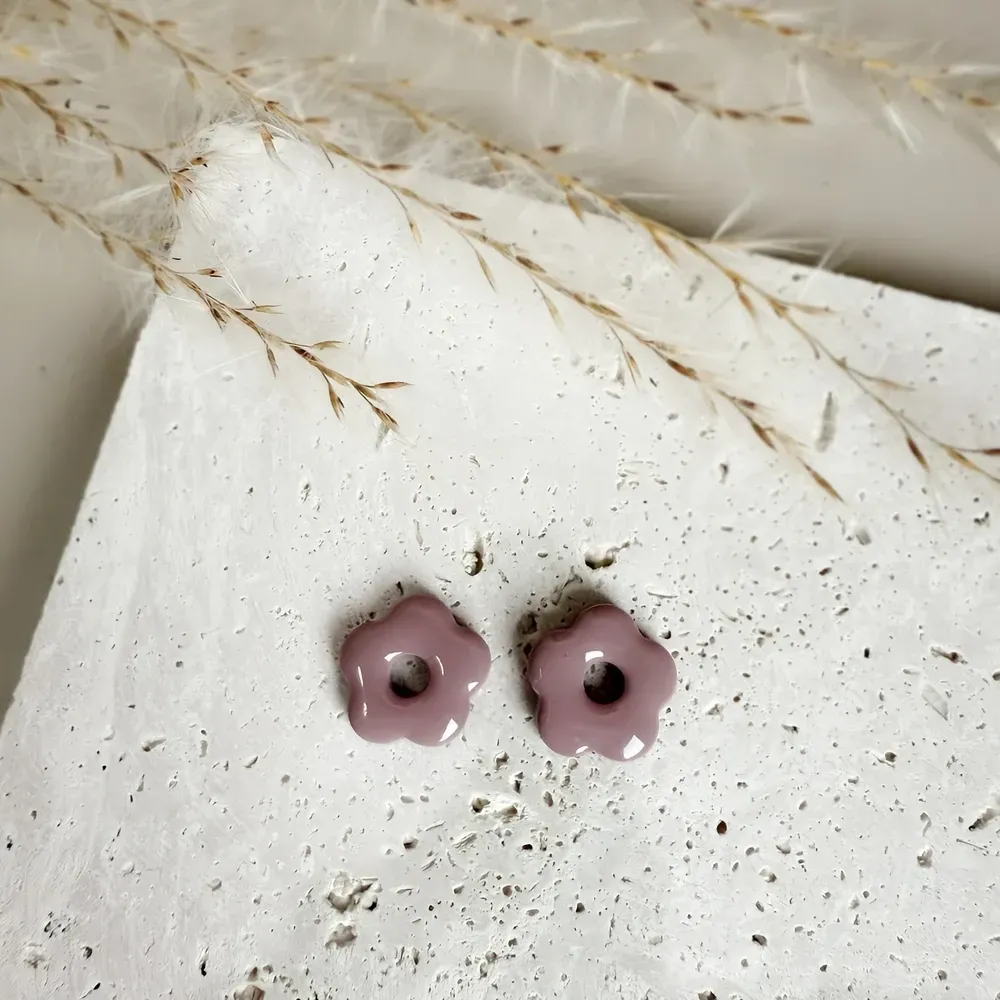 Mini Cléo – Boucles d’oreilles enfant pampilles fleurs interchangeables | Colibri & Papillon