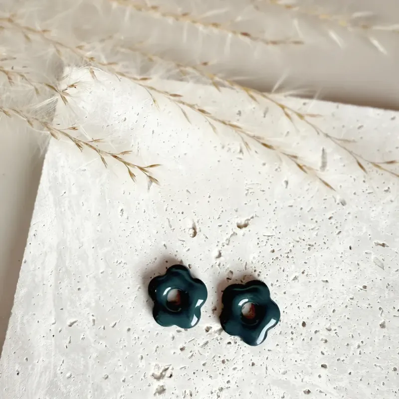 Mini Cléo – Boucles d’oreilles enfant pampilles fleurs interchangeables | Colibri & Papillon